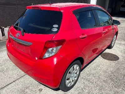 TOYOTA VITZ
