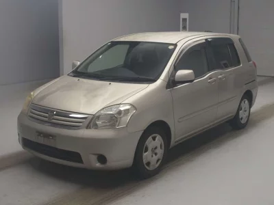 TOYOTA RAUM