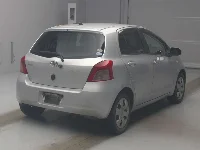 Цена авто Toyota Vitz с аукционов Японии, номер кузова SCP90, пробег 110 000, оценка 7