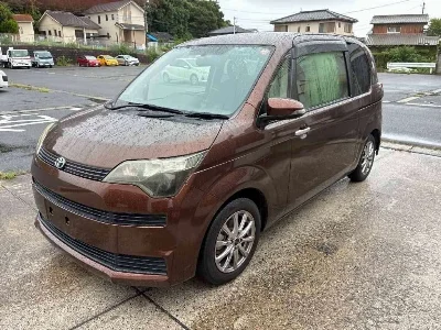 TOYOTA SPADE