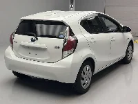 Цена авто Toyota Aqua с аукционов Японии, номер кузова NHP10, пробег 89 000, оценка 7