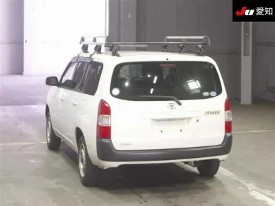 TOYOTA SUCCEED