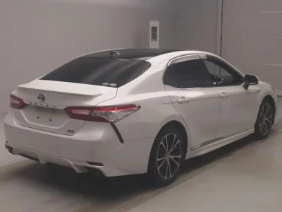TOYOTA CAMRY