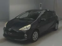 Цена авто Toyota Aqua с аукционов Японии, номер кузова NHP10, пробег 263 000, оценка 6