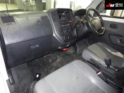 TOYOTA TOWN ACE VAN