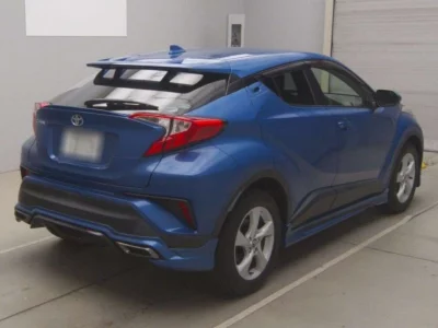 TOYOTA C-HR