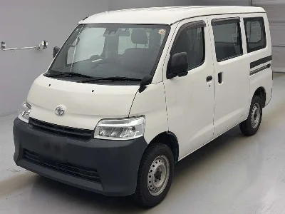 TOYOTA TOWN ACE VAN