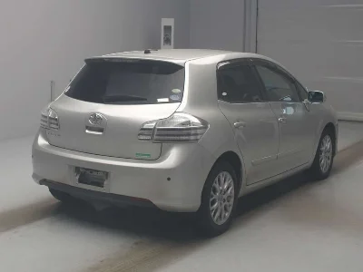TOYOTA BLADE