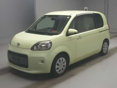 TOYOTA PORTE