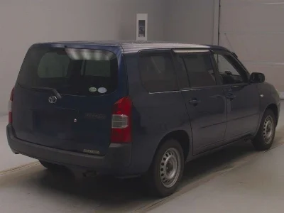 TOYOTA SUCCEED