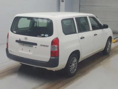 TOYOTA SUCCEED