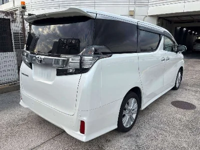 TOYOTA VELLFIRE