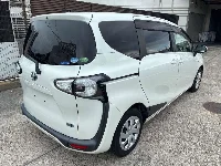 Цена авто Toyota Sienta с аукционов Японии, номер кузова NHP170G, пробег 96 000, оценка 6