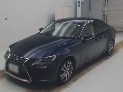 LEXUS IS