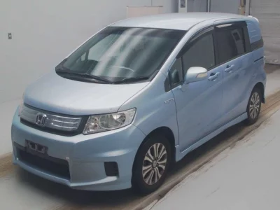 HONDA FREED SPIKE