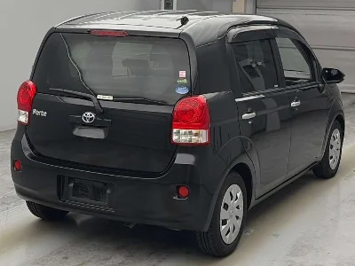 TOYOTA PORTE