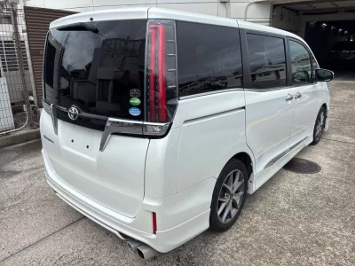 TOYOTA ESQUIRE