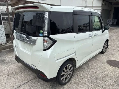 TOYOTA TANK