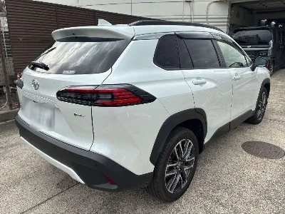 TOYOTA COROLLA CROSS