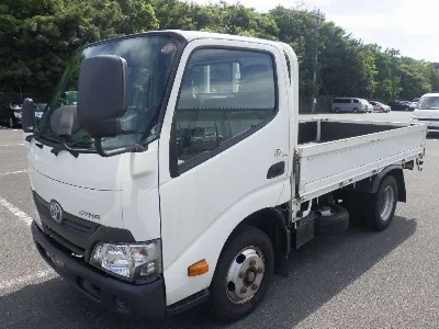 TOYOTA DYNA