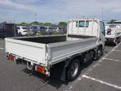 TOYOTA DYNA