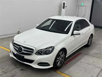 MERCEDES BENZ E CLASS