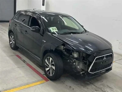 MITSUBISHI RVR