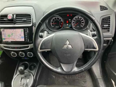 MITSUBISHI RVR