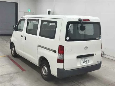 TOYOTA LITE ACE VAN