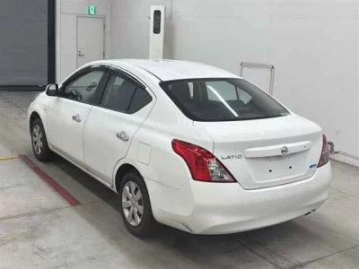 Nissan Tiida Latio
