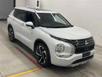 MITSUBISHI OUTLANDER PHEV
