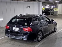 Цена авто BMW 3-Series с аукционов Японии, номер кузова VS35, пробег 23 000, оценка 2