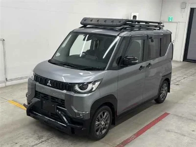 MITSUBISHI DELICA MINI