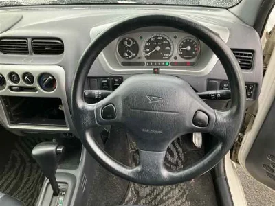 DAIHATSU TERIOS KID