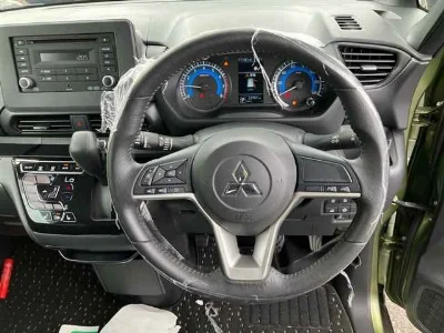 MITSUBISHI EK X SPACE
