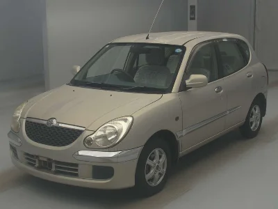 TOYOTA DUET