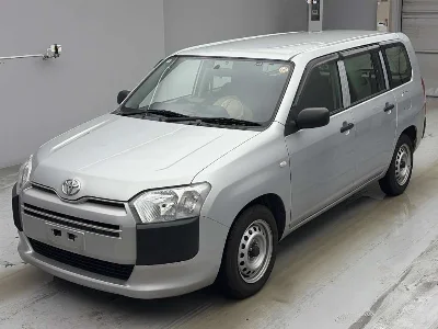 TOYOTA SUCCEED