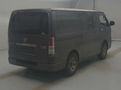 TOYOTA REGIUS VAN