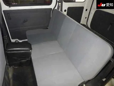 TOYOTA PIXIS VAN