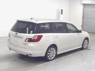 SUBARU EXIGA