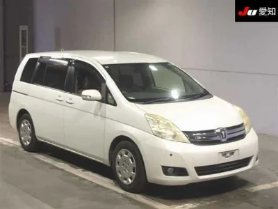 TOYOTA ISIS