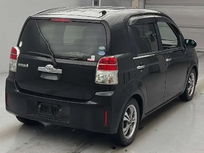 TOYOTA SPADE