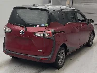 Цена авто Toyota Sienta с аукционов Японии, номер кузова NHP170G, пробег 151 000, оценка 7