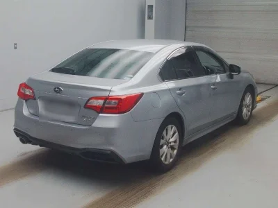 SUBARU LEGACY B4