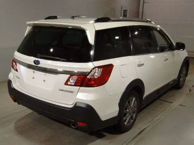 SUBARU EXIGA CROSSOVER 7
