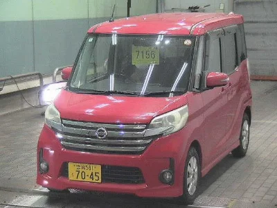 NISSAN DAYZ ROOX