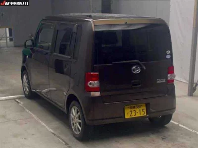 DAIHATSU MOVE CONTE
