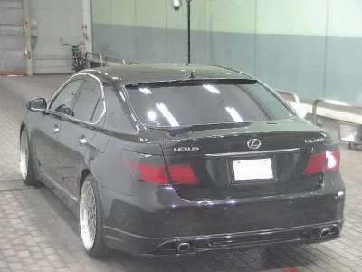 LEXUS LS