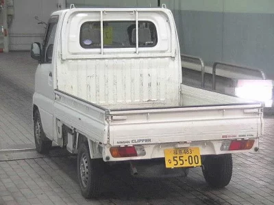 NISSAN CLIPPER TRUCK