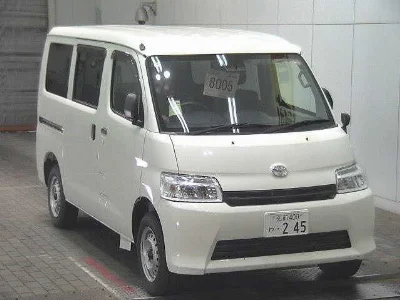 TOYOTA TOWN ACE VAN
